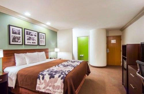 Edmond Hotel | Sleep Inn & Suites Edmond near University