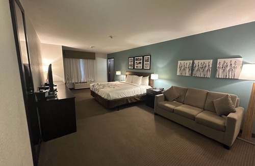 Fort Dodge Hotel | Sleep Inn & Suites Fort Dodge