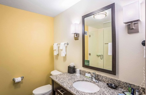Hannibal Hotel | Sleep Inn & Suites Hannibal West