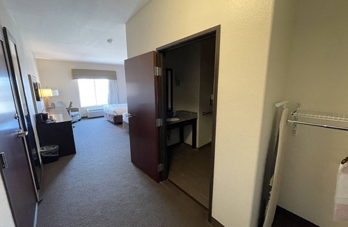 Hennessey Hotel | Sleep Inn & Suites Hennessey