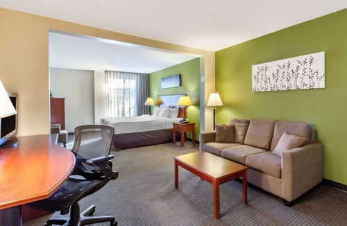 Jacksonville Hotel | Sleep Inn & Suites Jacksonville West