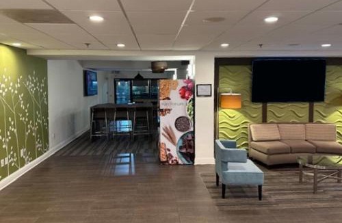 Memphis Hotel | Sleep Inn & Suites Memphis Southeast