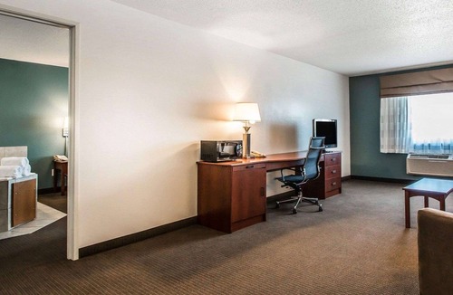 Mount Vernon Hotel | Sleep Inn & Suites Mount Vernon