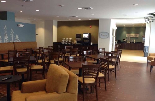 O'Fallon Hotel | Sleep Inn & Suites O'Fallon MO - Technology Drive