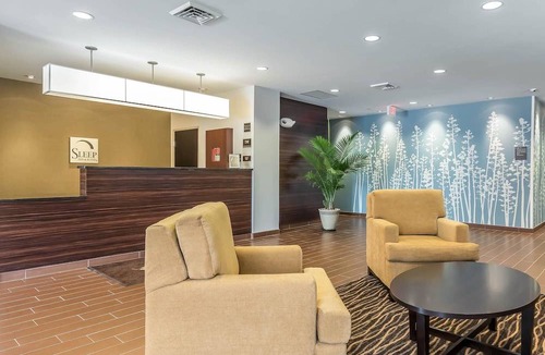 O'Fallon Hotel | Sleep Inn & Suites O'Fallon MO - Technology Drive