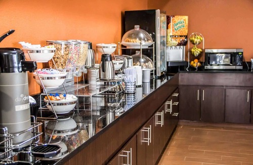 Oklahoma City Hotel | Sleep Inn & Suites Oklahoma City North