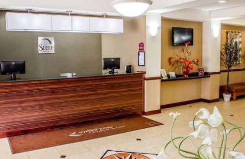 Helm Farm Hotel | Sleep Inn & Suites Oklahoma City Northwest