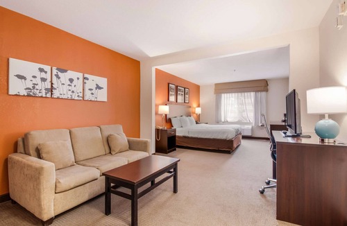 Ronks Hotel | Sleep Inn & Suites Ronks - Lancaster Area