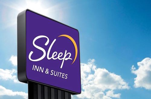 Savannah Hotel | Sleep Inn & Suites Savannah Tennessee Riverfront