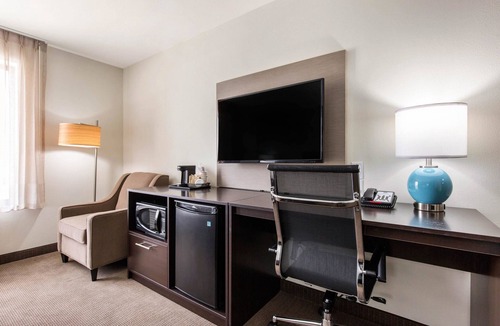 South Jacksonville Hotel | Sleep Inn & Suites South Jacksonville