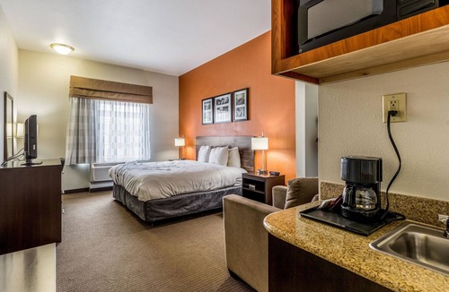 Stafford Hotel | Sleep Inn & Suites Stafford - Sugarland