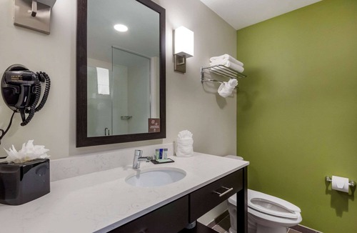 Sun Bay South Hotel | Sleep Inn & Suites Tampa South