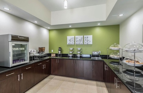 Wellborn Hotel | Sleep Inn & Suites College Station near University