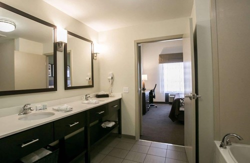 Dripping Springs Hotel | Sleep Inn & Suites Dripping Springs - Austin Area