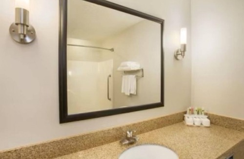 Kalamazoo Hotel | Sleep Inn & Suites