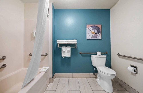 Verona Hotel | Sleep Inn & Suites Verona - Madison Southwest