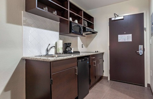 Waller Hotel | Sleep Inn & Suites Waller