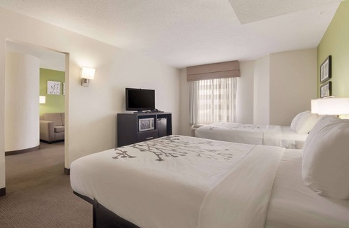 Cave Spring Hotel | Sleep Inn Tanglewood