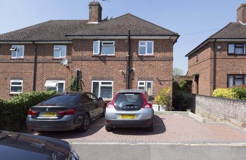 Oxford House | Sleep & Stay Oxford - Cosy flat with parking