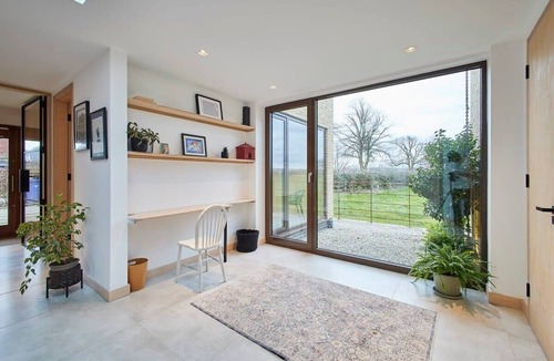 Potter Brompton Cottage | Sleeper Cottage - 4 Bedroom