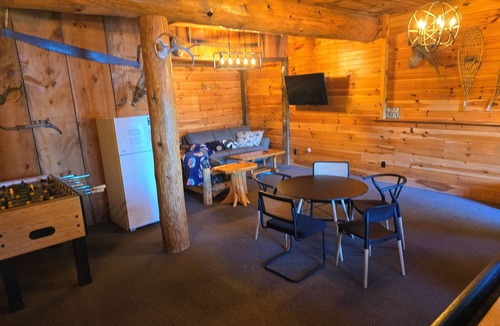 Lake Ann Hotel | Sleeping Bear Resort