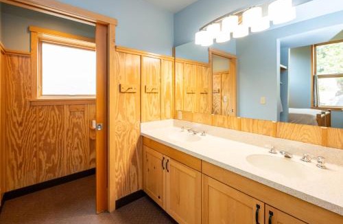 Leavenworth Resort | Sleeping Lady Mountain Resort