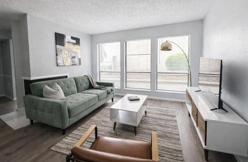 Wichita Apartment | Sleepover 1BD 1BA Wichita Apartments