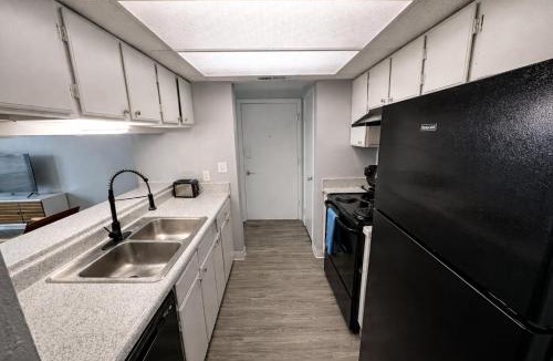 Wichita Apartment | Sleepover 1BD 1BA Wichita Apartments