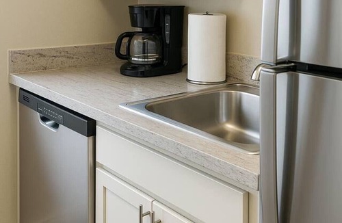 Oklahoma City Apartment | Sleepover | Cozy 1BD/1BA + Gym - OKC