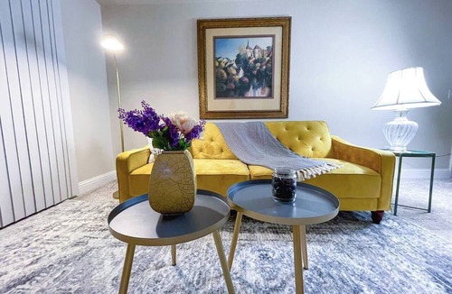 Oklahoma City Apartment | Sleepover | Enchanting 1BD/1BA + Balcony - OKC