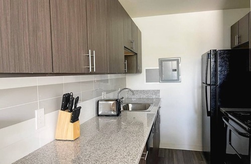 Corryville Apartment | Sleepover | Extraordinary 1BD/1BA - Cincinnati