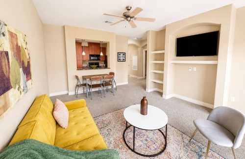 North Little Rock Apartment | Sleepover | Serene 1BD/1BA + Pool - Little Rock