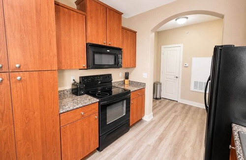 North Little Rock Apartment | Sleepover | Serene 1BD/1BA + Pool - Little Rock