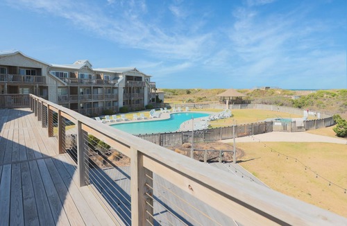 Duck House | Sleeps 10 | 4 BR Vacation Home | Beach Access
