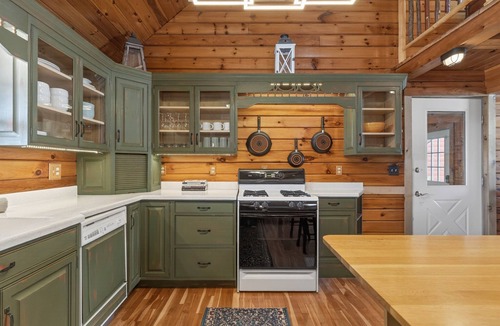 Watkins Glen House | Sleeps 11 | Hiking Trails | Near Watkins Glen Raceway | Hot Tub