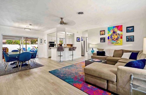 Pembroke Pines House | Sleeps 12 - 4BR World Cup 4 miles Hard Rock Stadium with Pool and Game Room