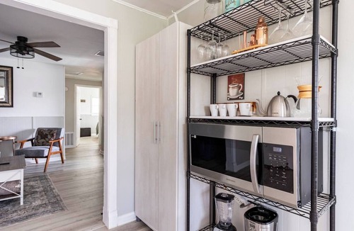 Seguin Other | Sleeps 12, 8 beds, 2 Units (3/2 & 1/1), 100% Fenced-In & Very Private by TLU