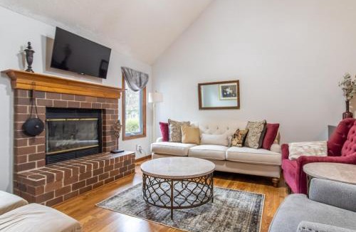 Lawrence House | Sleeps 12! Main Level Primary Suite-Beautiful Backyard Oasis