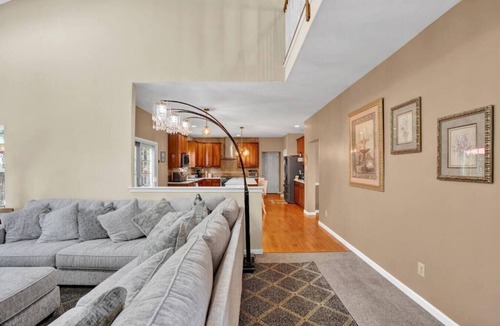 East Stroudsburg Apartment | Sleeps 12 | Sauna+Bar+Basement Game Room+Fire Pit