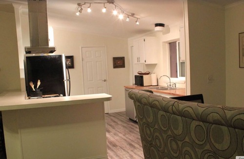 Gordonville House | Sleeps 16 - Home & Bunkhouse - 21 acres - Texoma Vacation Home - Lake Texoma