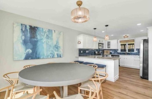 Brookfield House | Sleeps 16! Lake, Dock, Hot Tub, Deck, Fire Pit, Grill