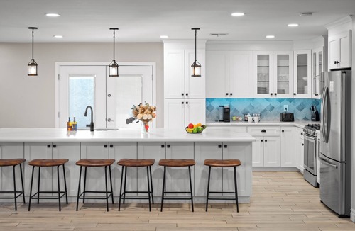 Camelback East House | Sleeps 16! Luxury Phoenix Retreat Near Biltmore- Pool, Theater & Game Room.