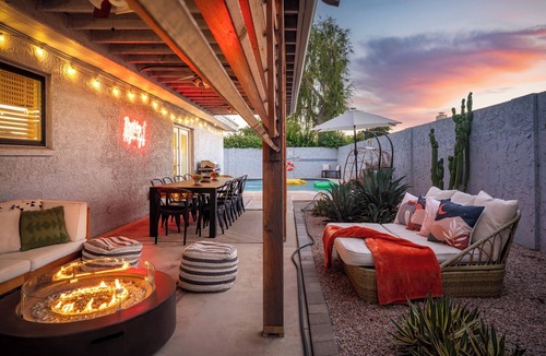Camelback East House | Sleeps 16! Luxury Phoenix Retreat Near Biltmore- Pool, Theater & Game Room.