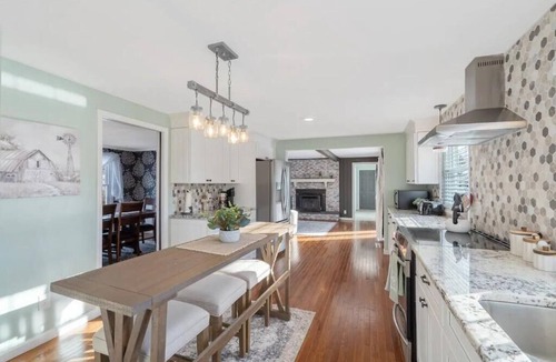 LaFayette House | Sleeps 16, Nerf wall, Game Room, fully fenced yard