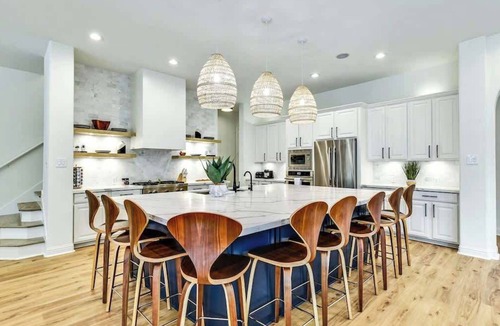 Hudson Bend House | Sleeps 19 | Pool, Game Room | Lake Travis Estate
