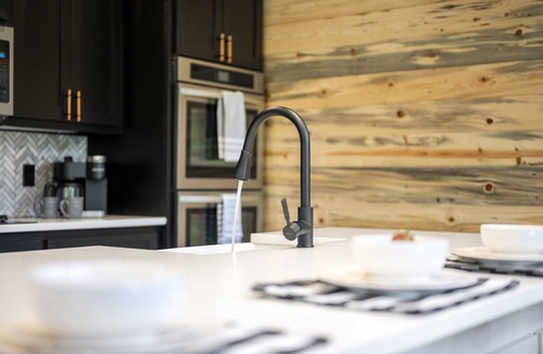 Broken Bow Cabin | Sleeps 24 · Heated Pool · HT Tub· Sauna· Game Rm
