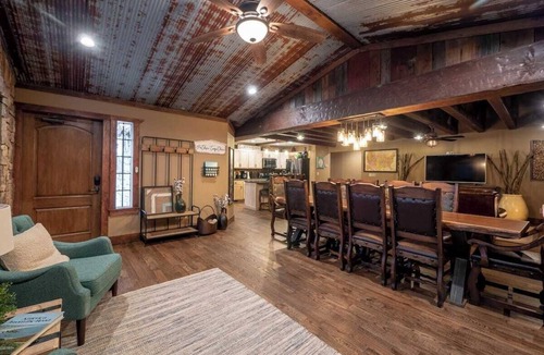 Big Cedars House | Sleeps 30 Theater Game Room Big Cedar Area