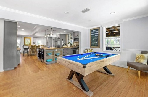 Tampa House | Sleeps 40! 13BR Heated Pool Waterfront Resort Spa