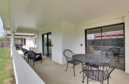 Louisburg House | Sleeps 40! Entire Condotel Outside Overland Park