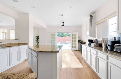 Morningside Meadows House | Sleeps 40 Two Houses Two Pools 2x the Fun